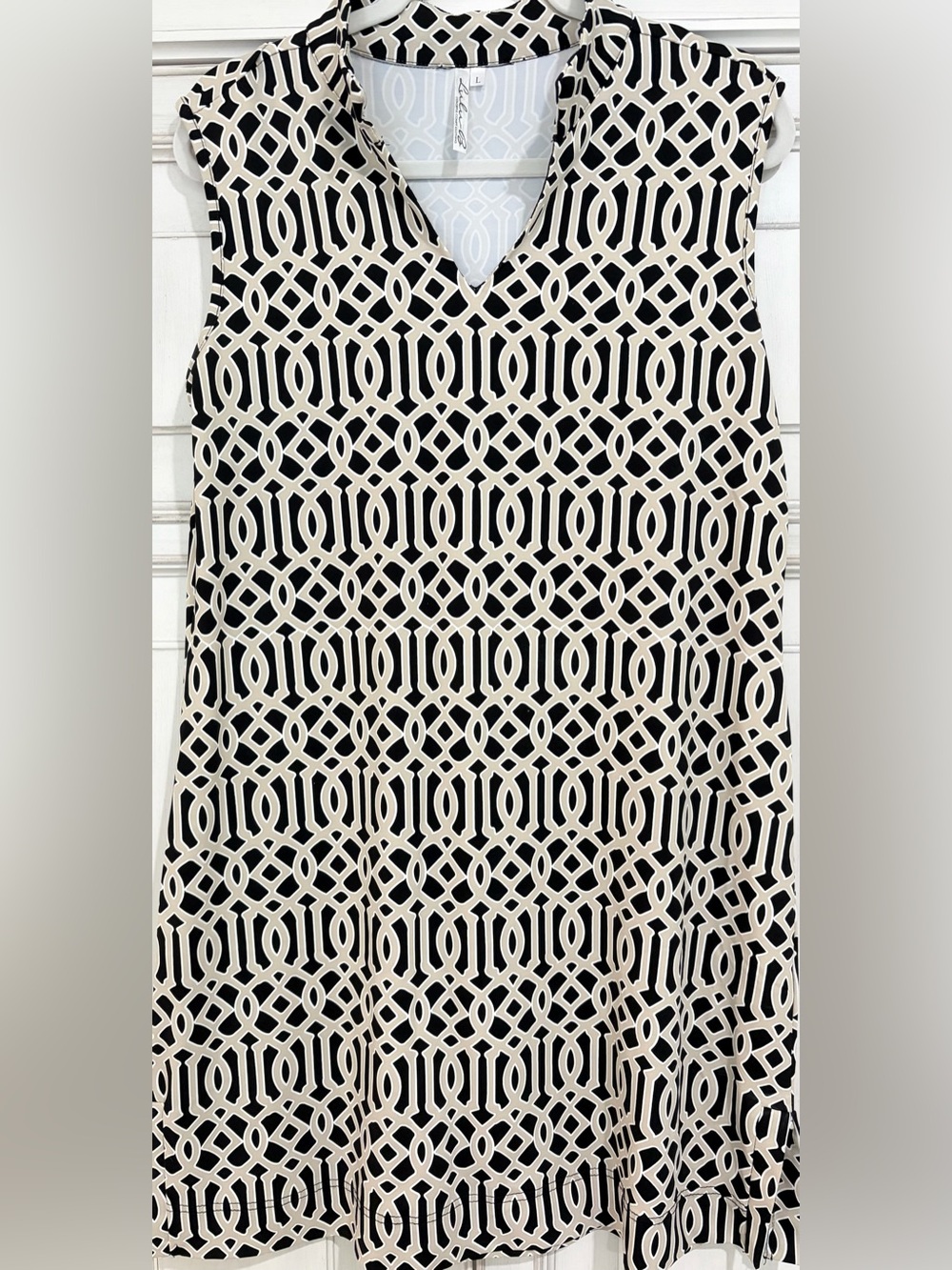 PRELOVED SZ L Lulu-B Black and Cream Geometric mini dress/tunic top